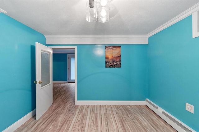 225 Golden Hill Ave, Haverhill, MA 01830