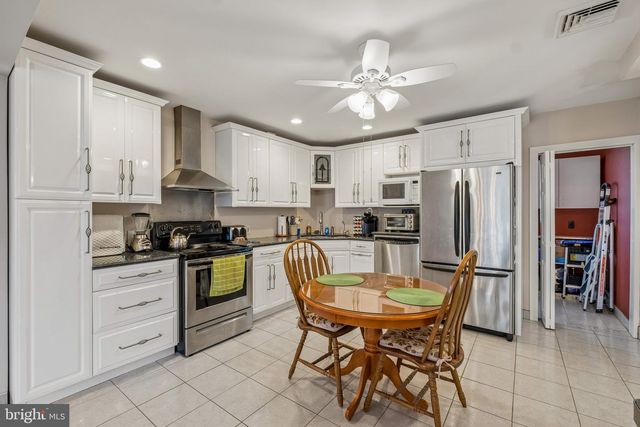 12035 GLENFIELD ST, Philadelphia, PA 19154