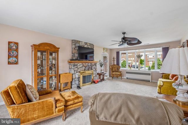 12035 GLENFIELD ST, Philadelphia, PA 19154