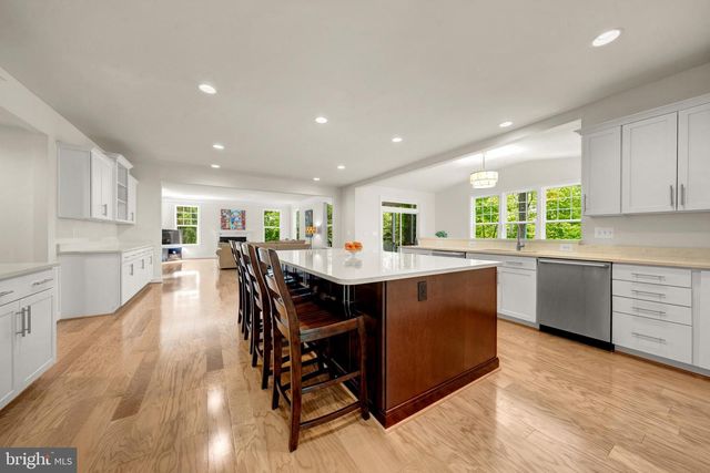 2020 RHODE ISLAND AVE, Mclean, VA 22101