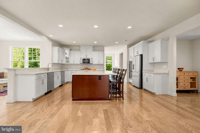 2020 RHODE ISLAND AVE, Mclean, VA 22101