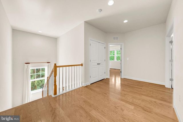 2020 RHODE ISLAND AVE, Mclean, VA 22101