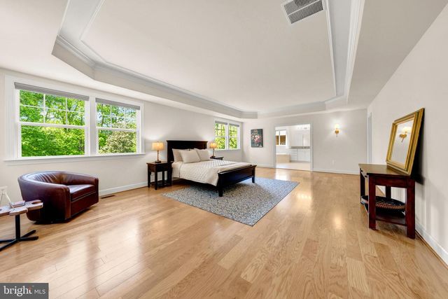 2020 RHODE ISLAND AVE, Mclean, VA 22101