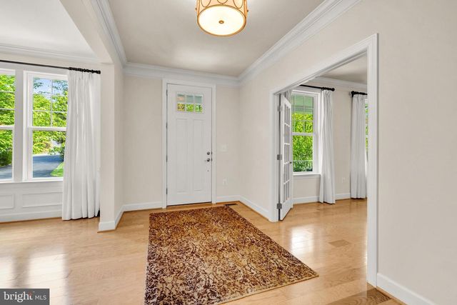 2020 RHODE ISLAND AVE, Mclean, VA 22101