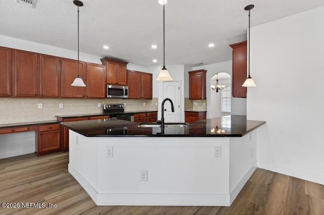 10917 DANCING RABBIT Lane, Jacksonville, FL 32210