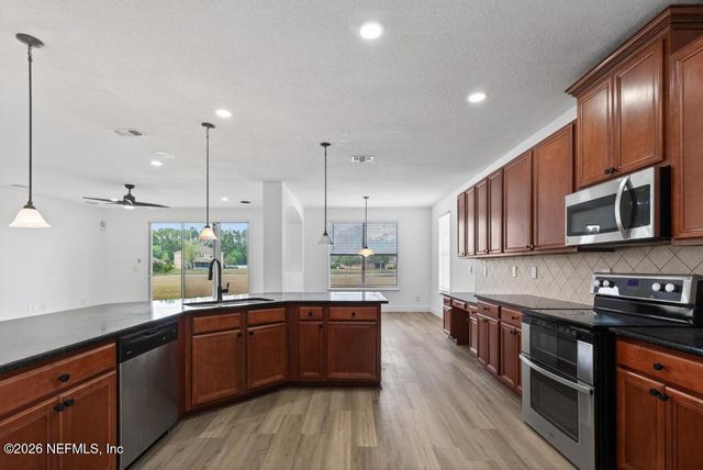 10917 DANCING RABBIT Lane, Jacksonville, FL 32210