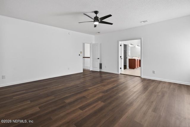 10917 DANCING RABBIT Lane, Jacksonville, FL 32210