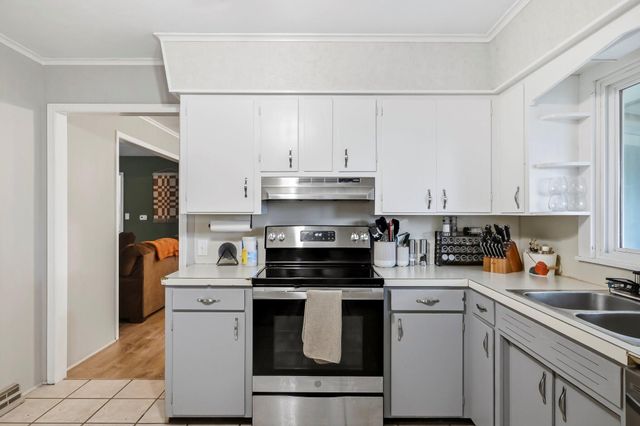 616 W Sylvania Street, Springfield, MO 65807