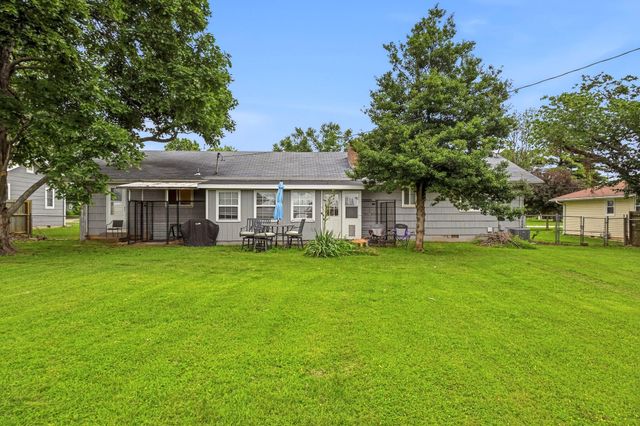 616 W Sylvania Street, Springfield, MO 65807