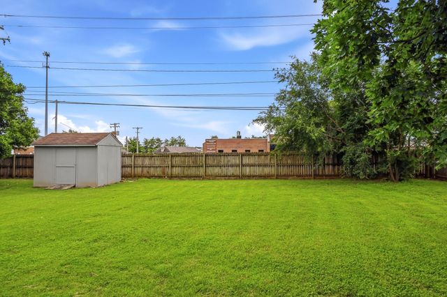 616 W Sylvania Street, Springfield, MO 65807