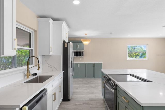 5901 DENVER STREET NE, St Petersburg, FL 33703