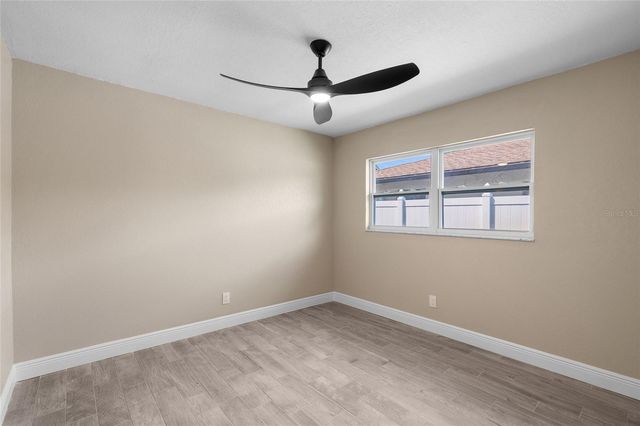 5901 DENVER STREET NE, St Petersburg, FL 33703