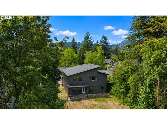 4620 Sw CULLEN Blvd, Portland, OR 97221
