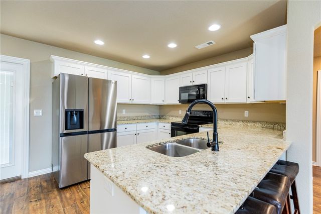 1640 Seattle Slew Street, Prairie Grove, AR 72753