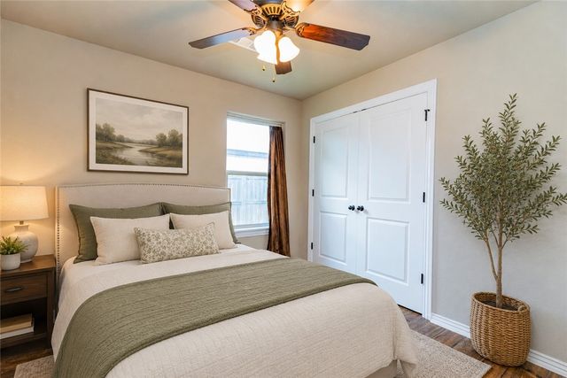 1640 Seattle Slew Street, Prairie Grove, AR 72753