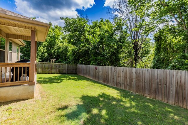 1640 Seattle Slew Street, Prairie Grove, AR 72753