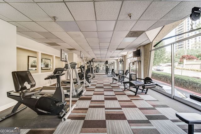 2479 Peachtree Road NE 303, Atlanta, GA 30305