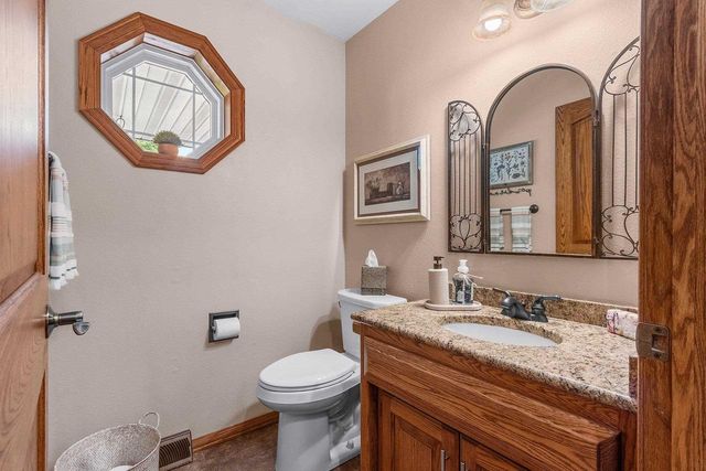 2842 MAYFLOWER ROAD, Green Bay, WI 54311