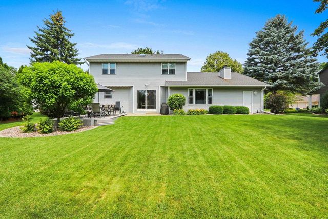 2842 MAYFLOWER ROAD, Green Bay, WI 54311