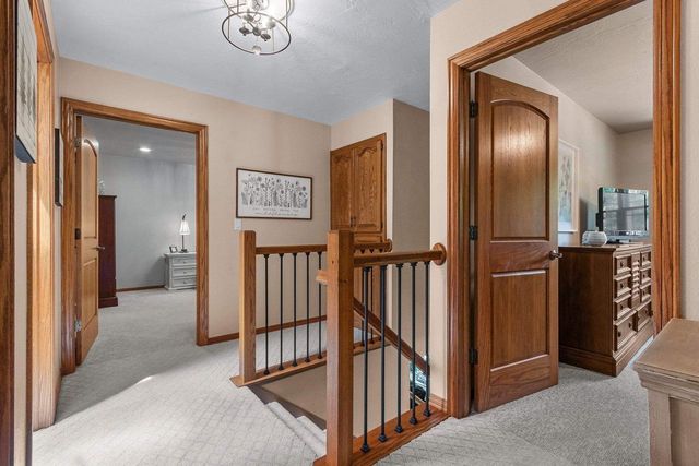 2842 MAYFLOWER ROAD, Green Bay, WI 54311