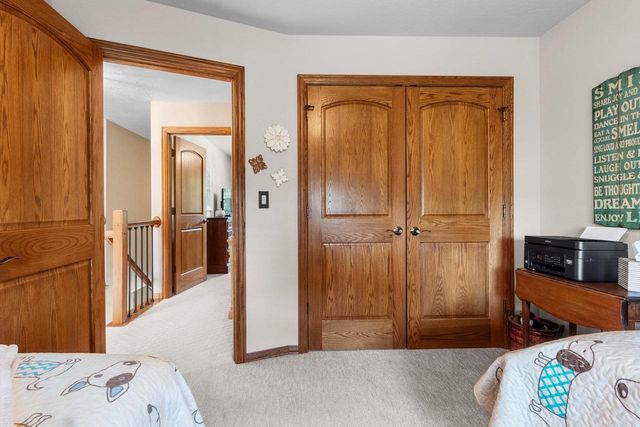 2842 MAYFLOWER ROAD, Green Bay, WI 54311