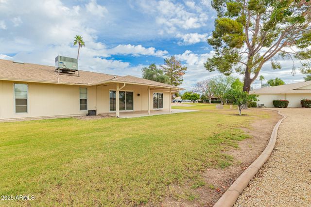 9871 W COUNTRY CLUB Court, Sun City, AZ 85373
