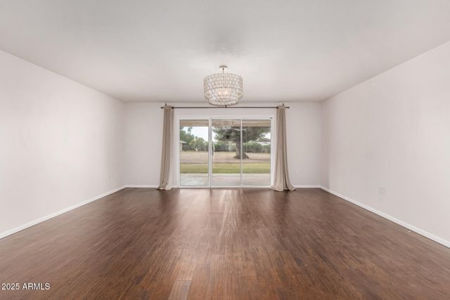 9871 W COUNTRY CLUB Court, Sun City, AZ 85373