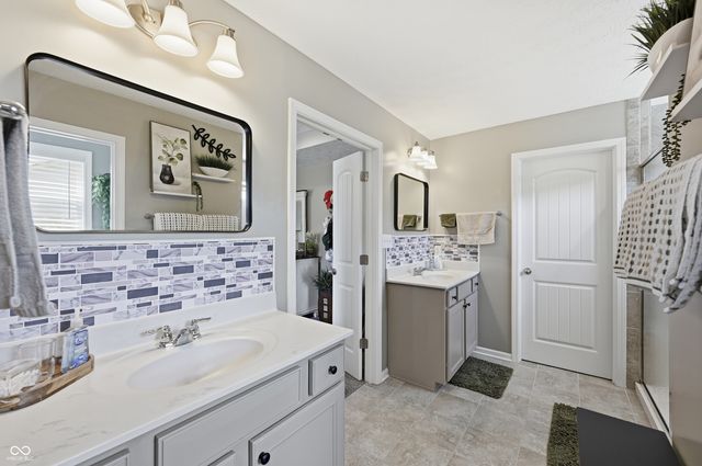 4311 Bexley Court, Avon, IN 46123