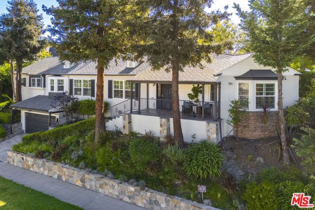1609 Comstock Avenue, Los Angeles, CA 90024