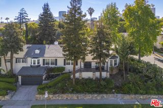 1609 Comstock Avenue, Los Angeles, CA 90024