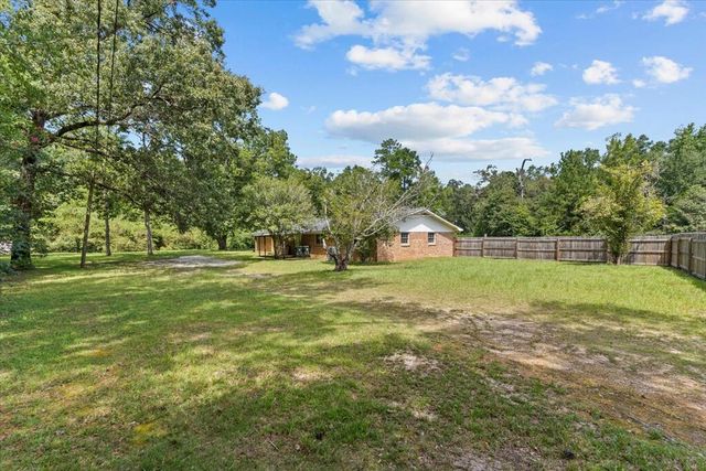 101 Bridlewood Circle, Dothan, AL 36301