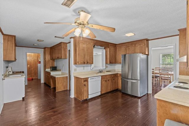 101 Bridlewood Circle, Dothan, AL 36301