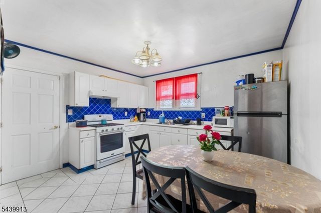 139 Coddington St, Rahway City, NJ 07065