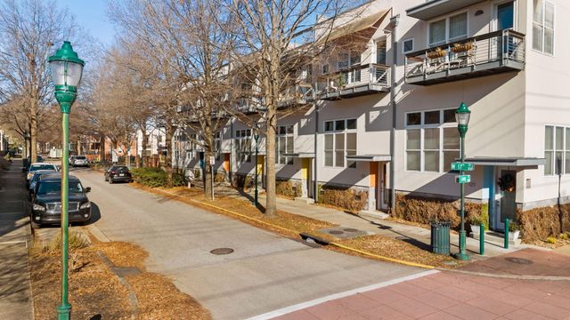 131 W 17th Street, Chattanooga, TN 37408