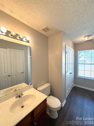 1601 Elk Creek Court, Charlotte, NC 28214
