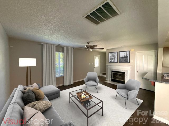 1601 Elk Creek Court, Charlotte, NC 28214