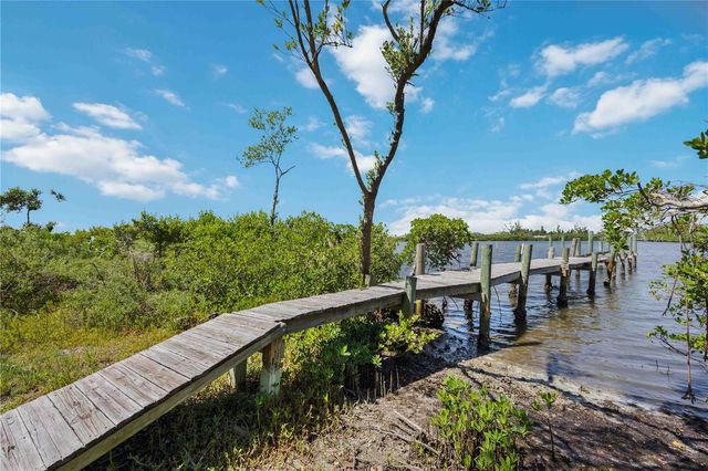 1470 BAYSHORE DRIVE, Terra Ceia, FL 34250