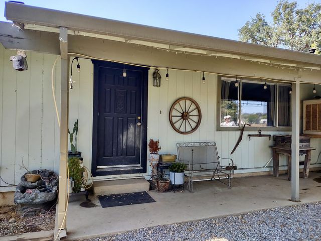 17185 Bowman Road, Cottonwood, CA 96022