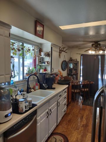 17185 Bowman Road, Cottonwood, CA 96022