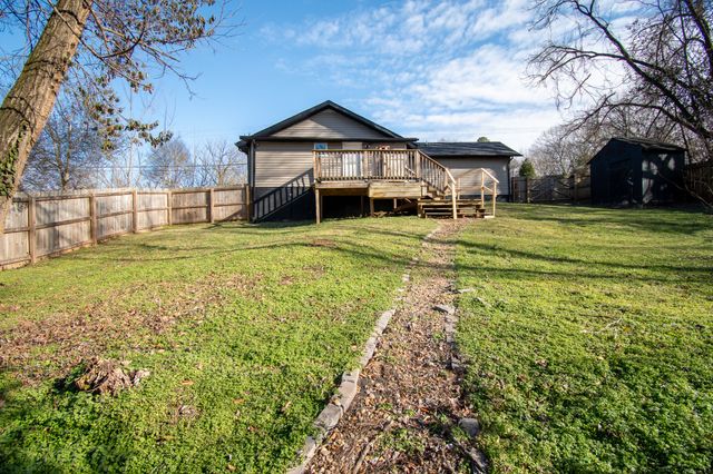 810 Central Ave, Clarksville, TN 37040