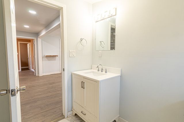 810 Central Ave, Clarksville, TN 37040