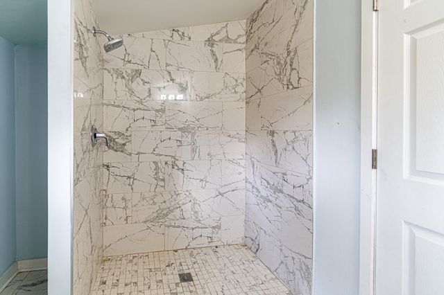 810 Central Ave, Clarksville, TN 37040