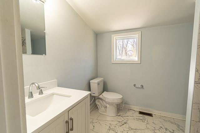 810 Central Ave, Clarksville, TN 37040