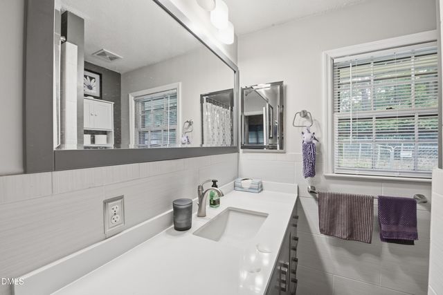 86a Willow Way, Chapel Hill, NC 27516