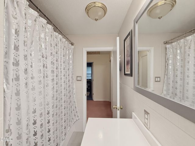 86a Willow Way, Chapel Hill, NC 27516