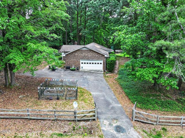 86a Willow Way, Chapel Hill, NC 27516
