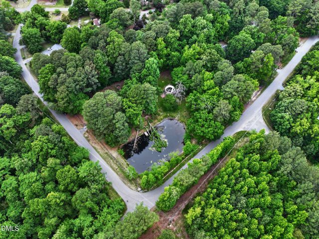 86a Willow Way, Chapel Hill, NC 27516