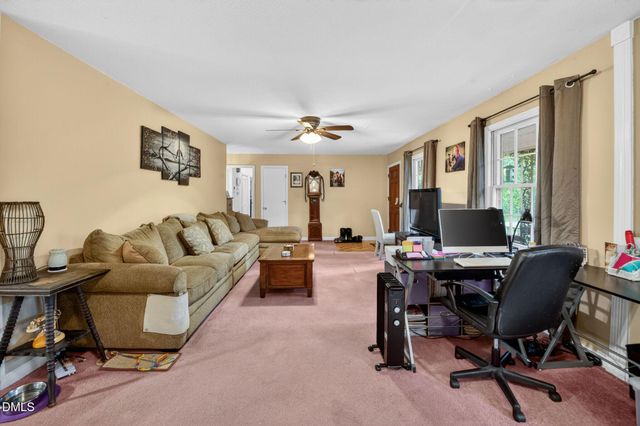 86a Willow Way, Chapel Hill, NC 27516