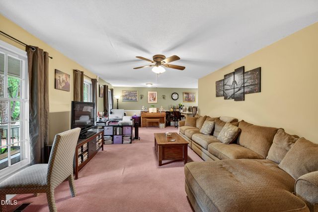 86a Willow Way, Chapel Hill, NC 27516