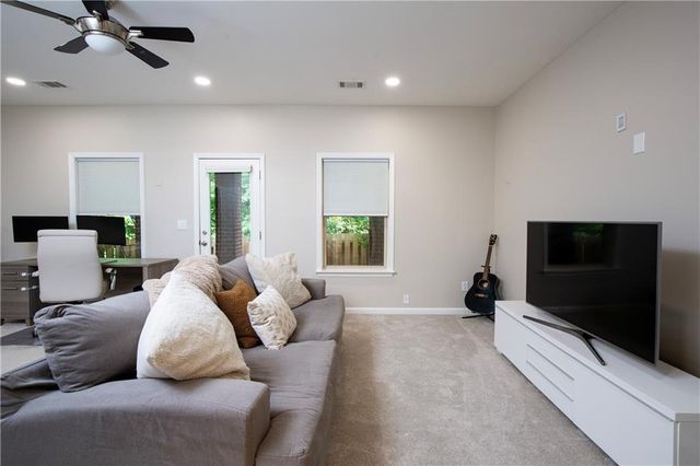 5010 Manchester Circle, Roswell, GA 30075